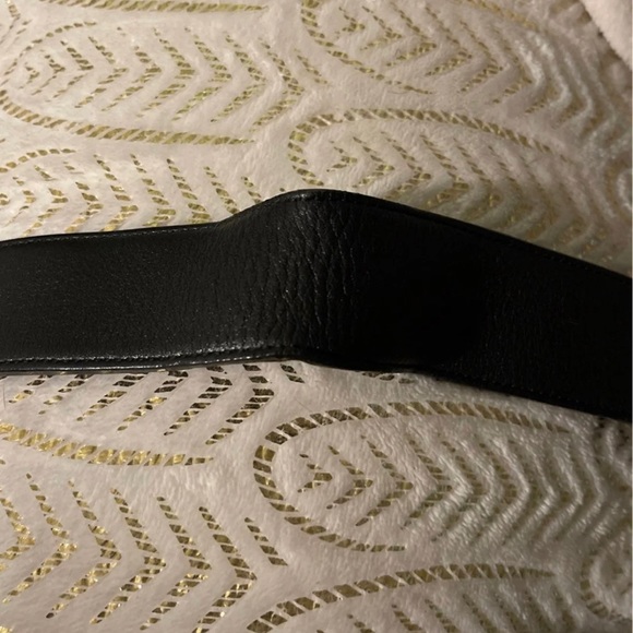 Coach - Picture 11 of 14